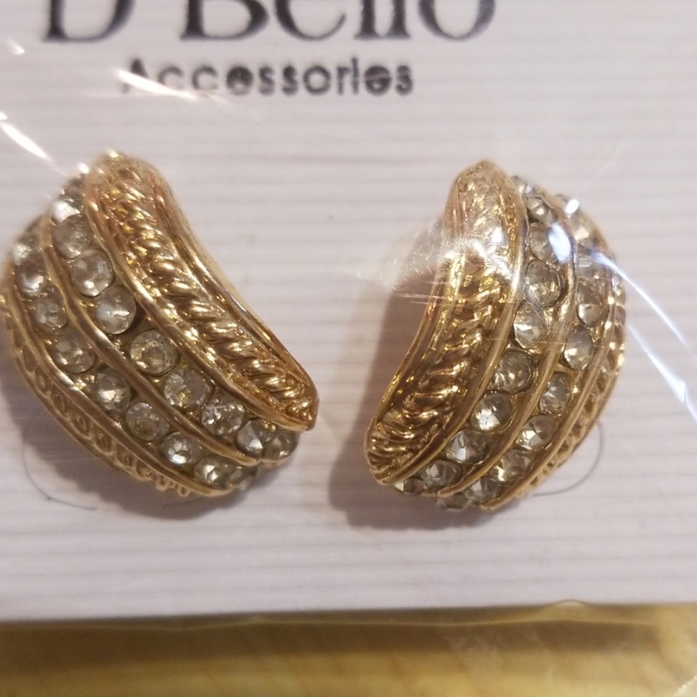 D'BELLO earrings